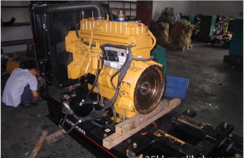 泰安柴油发电机维修_COPY